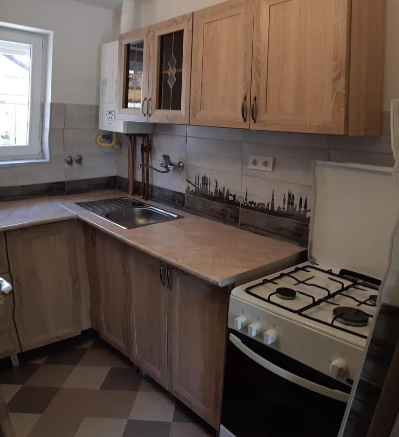 Rozsa Apartment Hajdúszoboszló Εξωτερικό φωτογραφία