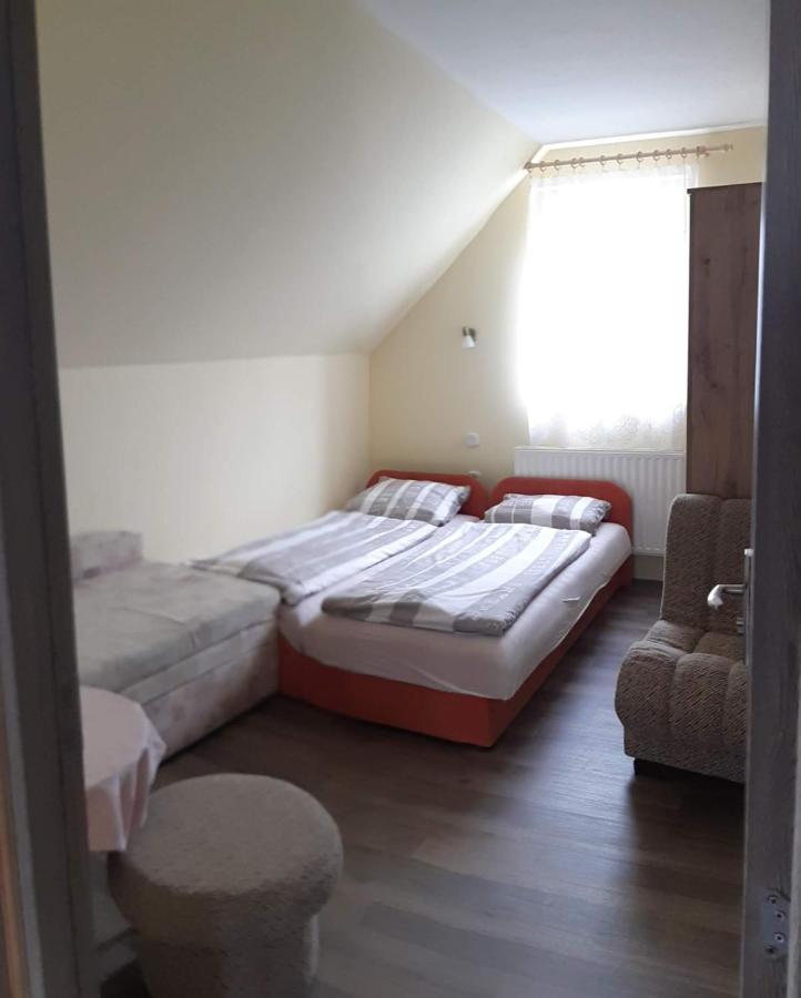Rozsa Apartment Hajdúszoboszló Εξωτερικό φωτογραφία